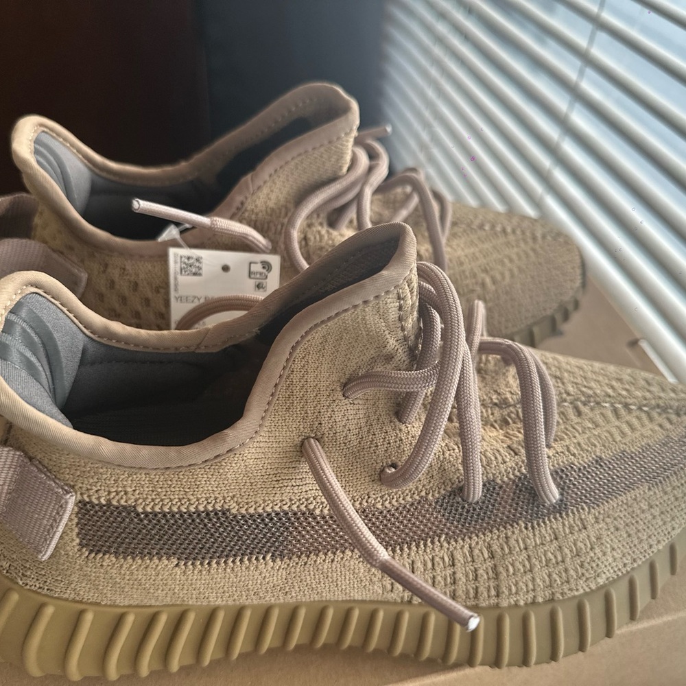 Adidas Yeezy Boost 350 V2 'Earth' - Picture 6 of 12